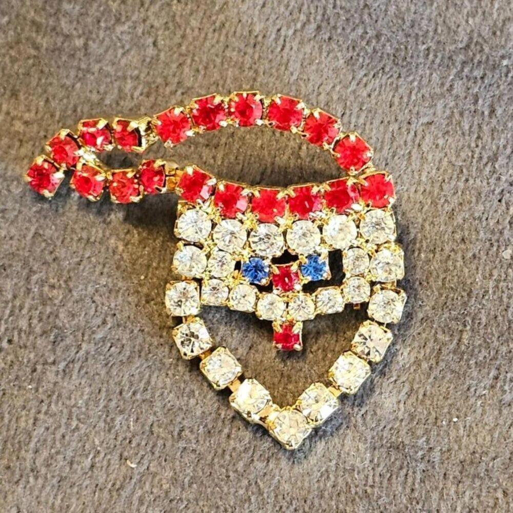 Vintage Rhinestone Santa Brooch / Holiday Pin